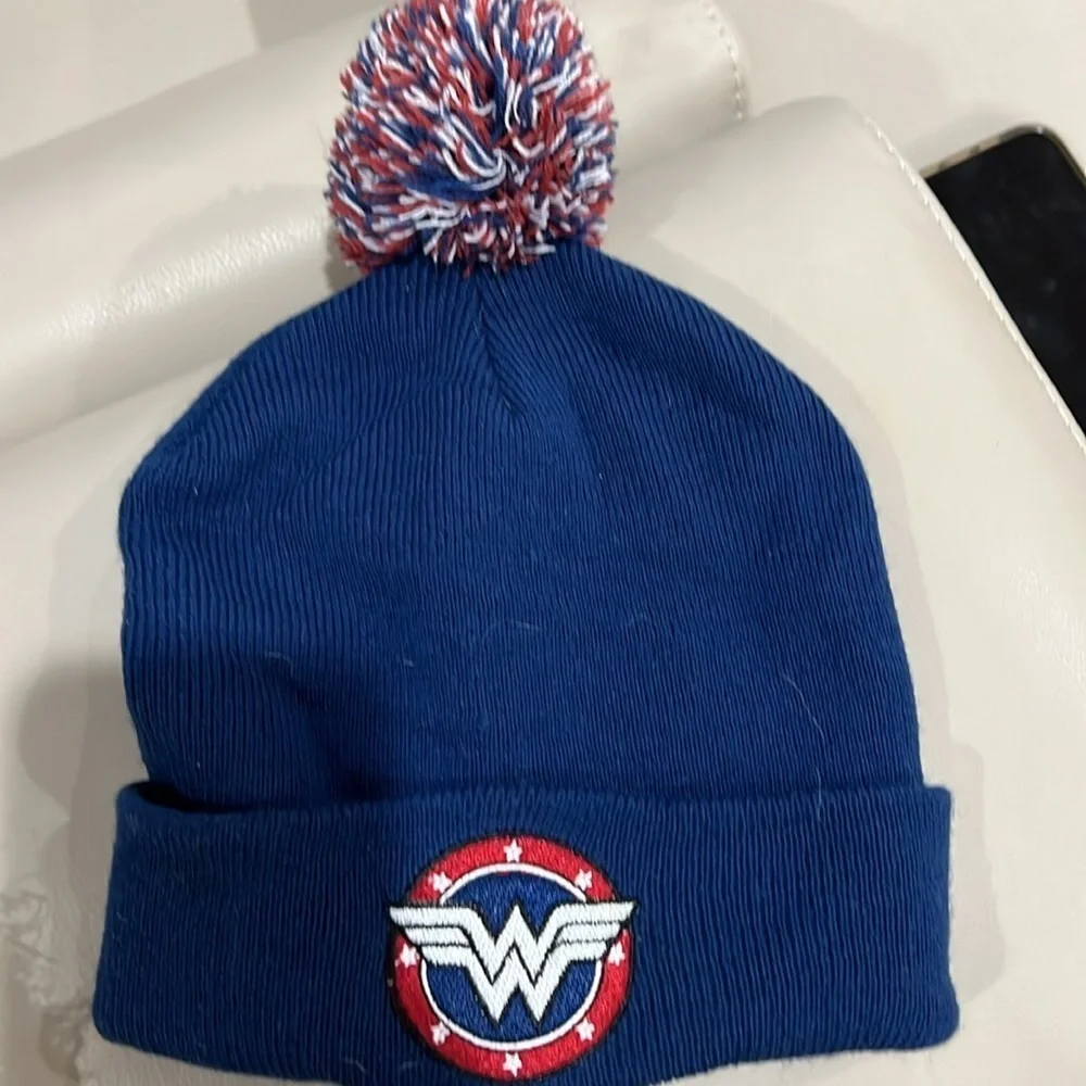 Bundle girls beanies (youth size)